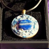 Amulet s kristalom lapis lazuli 1